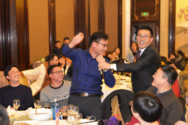 2017年度總結(jié)表彰大會暨迎新晚宴-801.jpg